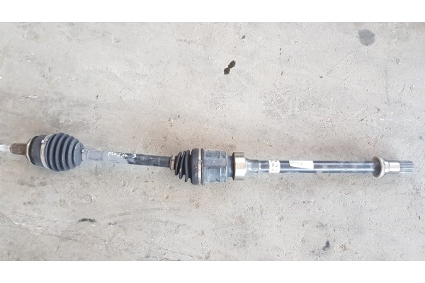 Recambio de transmision delantera derecha para mazda 3 berlina (bp) 2.0 i komp 180 fap referencia OEM IAM   