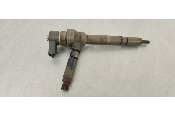 Recambio de inyector para opel astra h berlina enjoy referencia OEM IAM 0445110175  
