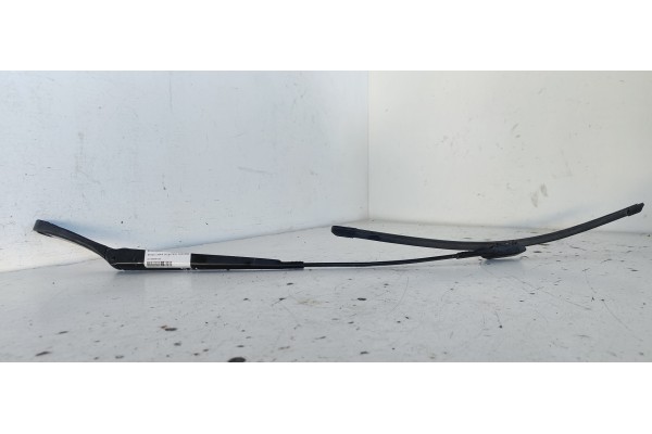 Recambio de brazo limpia delantero derecho para volkswagen passat berlina (3c2) advance plus referencia OEM IAM 3C1955410B  