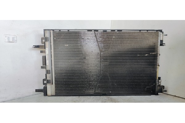 Recambio de condensador / radiador aire acondicionado para opel insignia berlina excellence referencia OEM IAM 13330217  