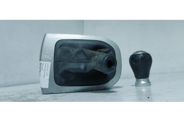 Recambio de pomo palanca cambio para kia rio (yb) 1.2i 85 referencia OEM IAM 846511W000  