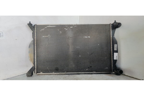 Recambio de radiador agua para audi a4 berlina (8e) 1.9 tdi (96kw) referencia OEM IAM 8E0121251A  
