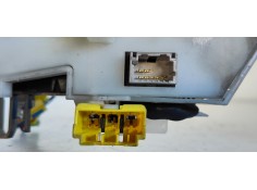 Recambio de mando multifuncion para renault megane iii berlina 5 p 1.2 16v referencia OEM IAM 255529492R  