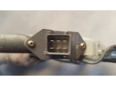 Recambio de elevalunas trasero izquierdo para toyota avensis berlina (t25) 2.0 d4d 115 referencia OEM IAM   