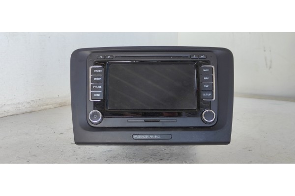 Recambio de sistema audio / radio cd para skoda superb combi (3t5) active referencia OEM IAM 3T0035680Q  