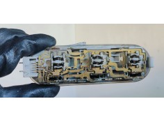 Recambio de luz interior para renault megane ii berlina 5p confort authentique referencia OEM IAM 8200073234  