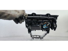 Recambio de moldura para citroen c5 berlina millenium referencia OEM IAM 9682457777  