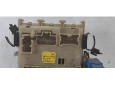 Recambio de caja reles / fusibles para nissan primera berlina (p12) 2.0 16v cat referencia OEM IAM 24350AV700  