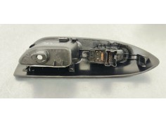 Recambio de mando elevalunas trasero derecho para nissan juke (f15) 1.2 i turbo 115 referencia OEM IAM 829601KA2A  