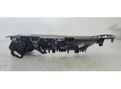 Recambio de moldura para citroen c5 berlina millenium referencia OEM IAM 9682457777  
