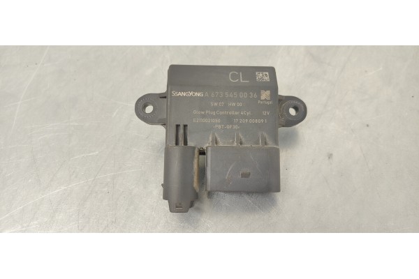 Recambio de modulo electronico para ssangyong rexton 2.2 xdi 180 fap referencia OEM IAM A6735450036  