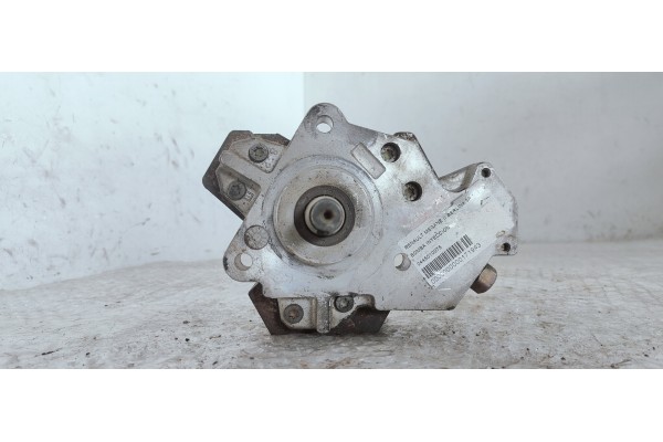 Recambio de bomba inyeccion para renault scenic ii emotion referencia OEM IAM 0445010075  