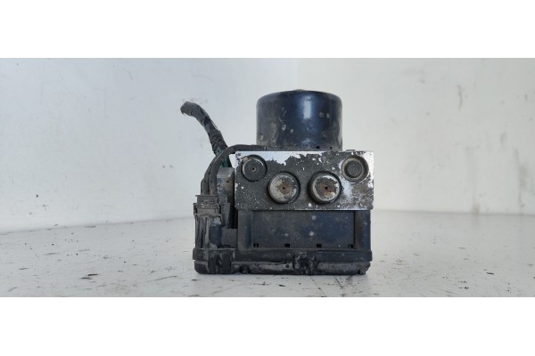 Recambio de abs para chrysler voyager (rg) 2.5 crd cat referencia OEM IAM 04686702AEA  