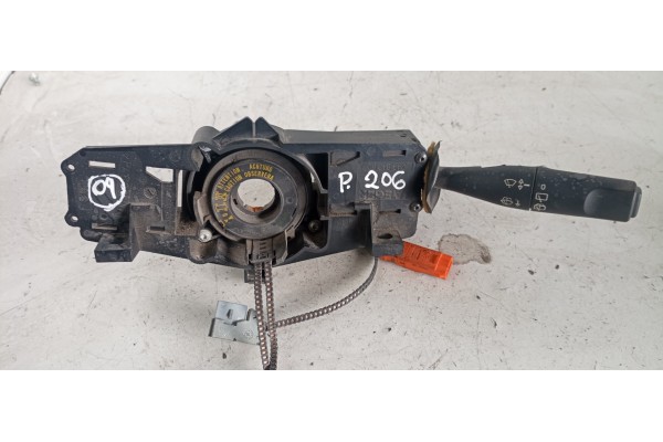 Recambio de mando limpia para peugeot 206 berlina 1.4 referencia OEM IAM 34394302  