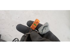 Recambio de mando limpia para peugeot 206 berlina 1.4 referencia OEM IAM 34394302  