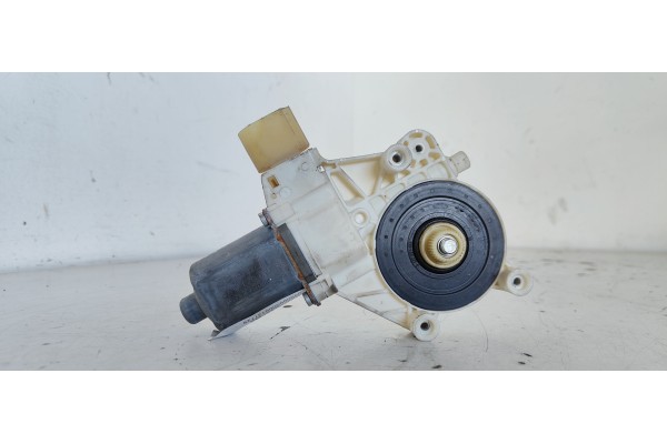 Recambio de motor elevalunas trasero izquierdo para ford mondeo ber. (ca2) econetic referencia OEM IAM 6M2114553B  
