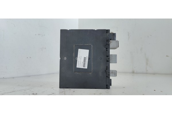 Recambio de caja reles / fusibles para volkswagen touran (1t1) edition referencia OEM IAM 1K0937049F  