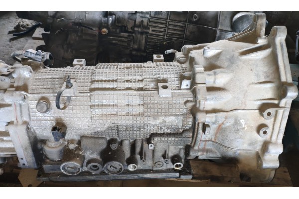 Recambio de caja cambios para mitsubishi montero (v20/v40) 3.5 v6 24v cat referencia OEM IAM V5A511AA  