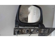 Recambio de retrovisor izquierdo para hyundai h 1 starex 2.5 diesel referencia OEM IAM 015417  