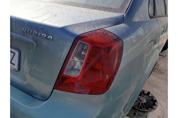 Recambio de piloto trasero derecho para chevrolet lacetti cdx referencia OEM IAM   