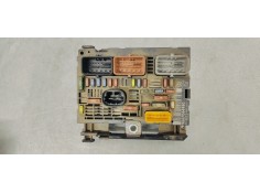 Recambio de caja reles / fusibles para peugeot 3008 1.6 hdi 110 fap referencia OEM IAM 9667044980  