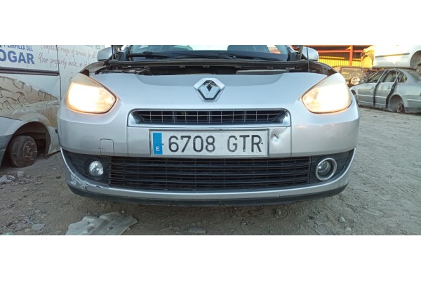 Recambio de paragolpes delantero para renault fluence dynamique referencia OEM IAM   