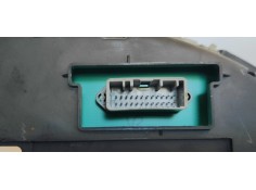 Recambio de cuadro instrumentos para renault megane ii berlina 5p referencia OEM IAM 8200793135  