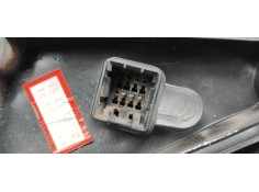 Recambio de retrovisor derecho para hyundai santa fe (sm) 2.0 crdi cat referencia OEM IAM 012147  