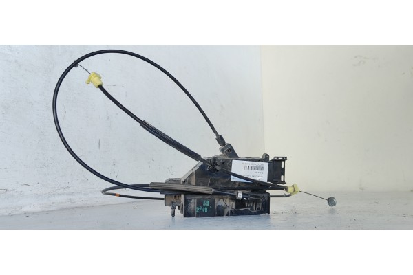 Recambio de cerradura puerta trasera derecha para citroen c4 picasso exclusive plus referencia OEM IAM 24099158  