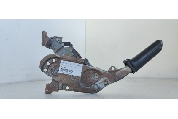 Recambio de palanca freno para opel astra h berlina essentia referencia OEM IAM 13122454  
