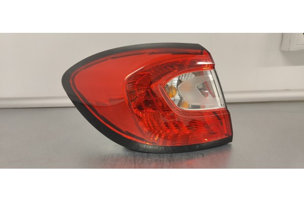 Recambio de piloto trasero izquierdo para renault captur 1.5 dci 90 fap referencia OEM IAM 265557367R  