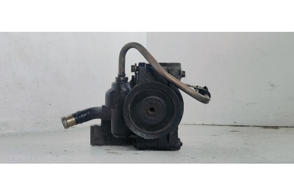 Recambio de bomba direccion para ford fiesta (cbk) 1.4 16v cat referencia OEM IAM 2S6E3A733AA  