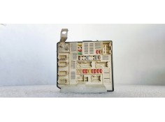 Recambio de caja reles / fusibles para renault megane ii berlina 3p confort dynamique referencia OEM IAM 8200481866J  