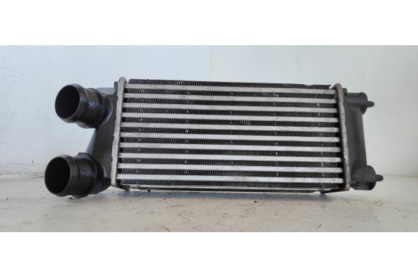 Recambio de intercooler para peugeot 3008 allure referencia OEM IAM 9800291280  