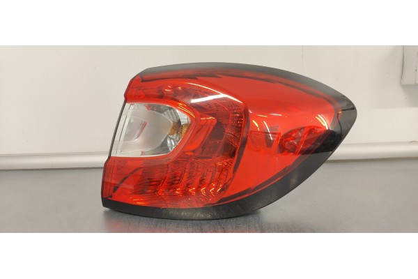 Recambio de piloto trasero derecho para renault captur 1.5 dci 90 fap referencia OEM IAM 265509762R  