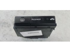 Recambio de interruptor para toyota avensis berlina (t25) 2.0 d4d 115 referencia OEM IAM 8479005130C  