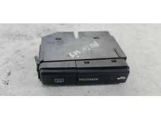Recambio de interruptor para toyota avensis berlina (t25) 2.0 d4d 115 referencia OEM IAM 8479005130C  