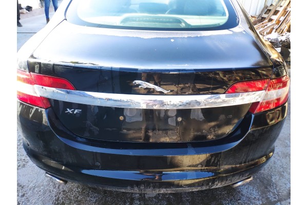 Recambio de porton trasero para jaguar xf 3.0 v6 luxury referencia OEM IAM   