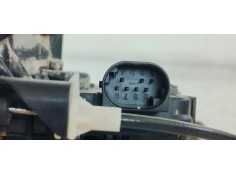 Recambio de cerradura puerta delantera derecha para bmw serie 5 berlina (e39) 530d referencia OEM IAM   