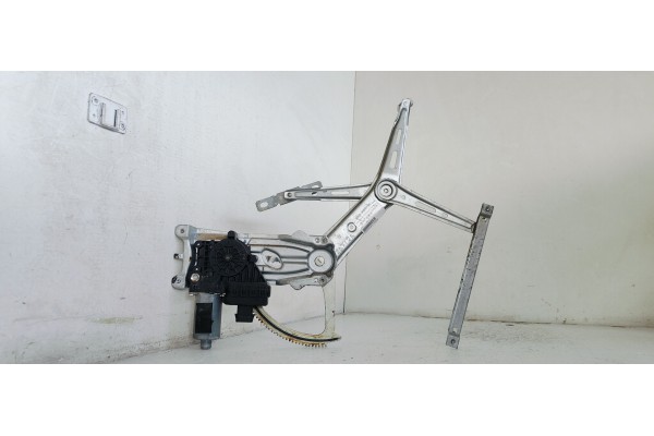 Recambio de elevalunas delantero derecho para opel zafira b edition ´´111 jahre´´ referencia OEM IAM A337013132221  