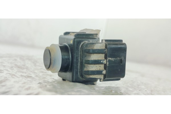 Recambio de sensor de aparcamiento para ssangyong rexton 2.2 xdi 180 fap referencia OEM IAM 8661036000  