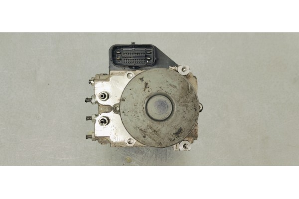 Recambio de abs para toyota rav 4 (a3) 2.2 d4d 150 4x4 referencia OEM IAM 4454042201  