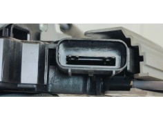 Recambio de cerradura puerta trasera derecha para ssangyong rexton 2.2 xdi 180 fap referencia OEM IAM 7132036000  