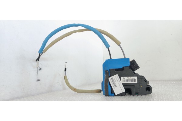 Recambio de cerradura puerta delantera izquierda para ssangyong rexton 2.2 xdi 180 fap referencia OEM IAM 7121036000  