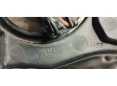 Recambio de faro izquierdo para mazda 3 berlina (bk) 2.0mzcd 143 fap referencia OEM IAM   