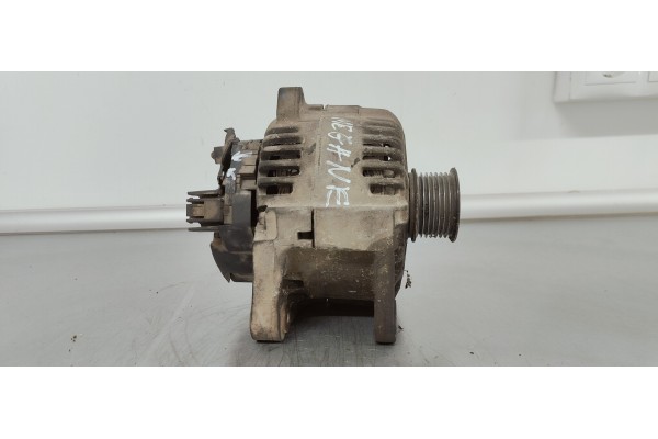 Recambio de alternador para renault scenic ii emotion referencia OEM IAM 8200667610  