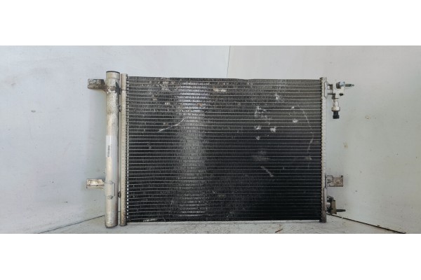 Recambio de condensador / radiador aire acondicionado para chevrolet cruze 1.6 i 113 referencia OEM IAM 13267648  