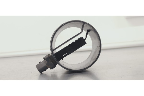 Recambio de caudalimetro para opel insignia berlina excellence referencia OEM IAM 0281002912  