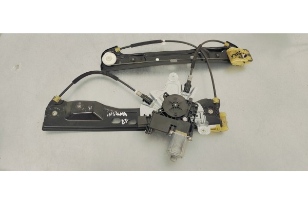 Recambio de elevalunas delantero izquierdo para opel insignia berlina 2.0 cdti referencia OEM IAM 20952452  