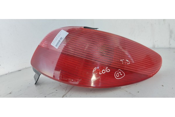 Recambio de piloto trasero derecho para peugeot 206 berlina 2.0 16v cat referencia OEM IAM   